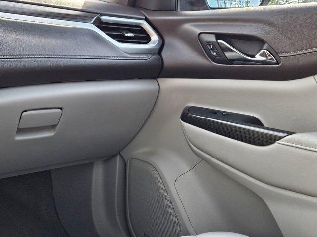 used 2023 GMC Acadia car, priced at $26,995