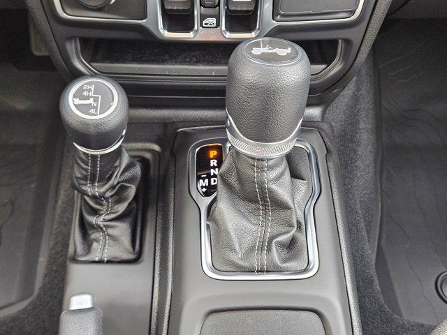 new 2025 Jeep Wrangler car, priced at $43,464