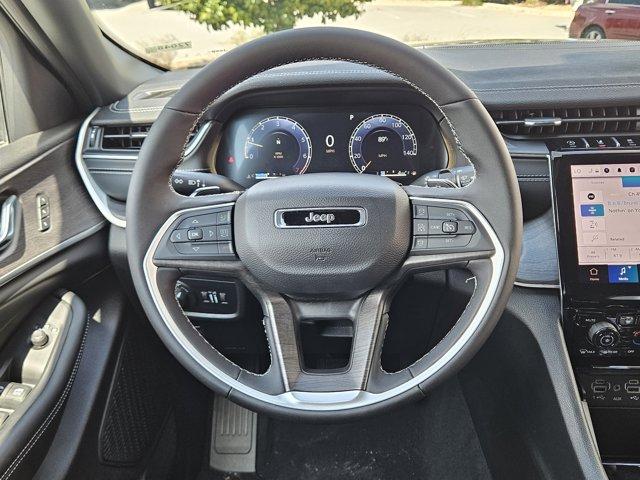 new 2024 Jeep Grand Cherokee car, priced at $43,520