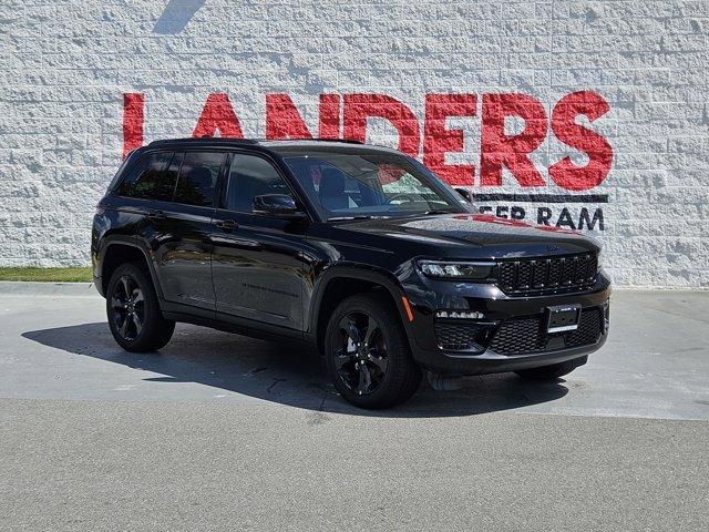 new 2024 Jeep Grand Cherokee car, priced at $43,520