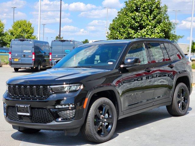 new 2024 Jeep Grand Cherokee car, priced at $41,819