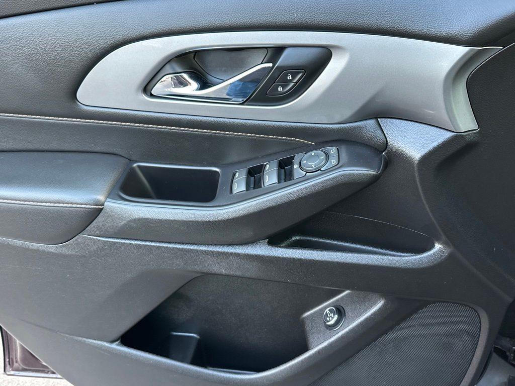 used 2019 Chevrolet Traverse car, priced at $20,392