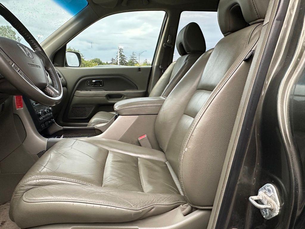 used 2006 Honda Pilot car, priced at $5,696
