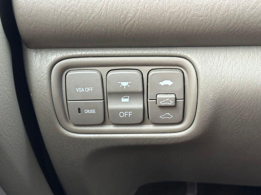 used 2006 Honda Pilot car, priced at $5,696
