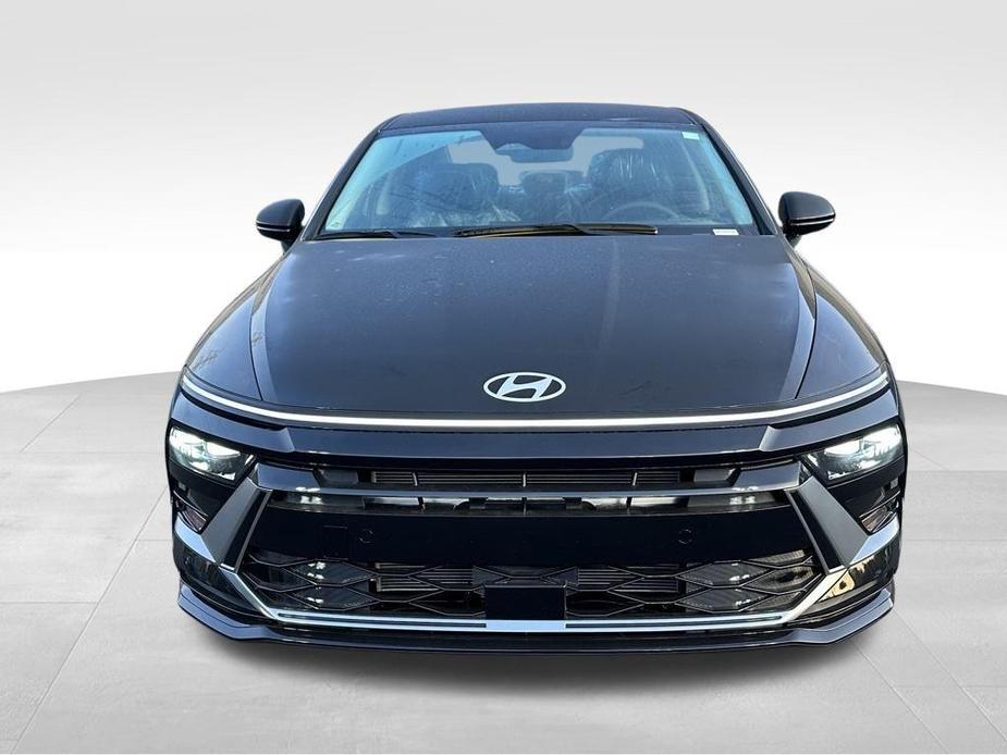 new 2025 Hyundai Sonata car, priced at $28,623