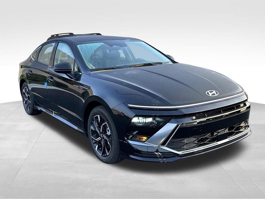 new 2025 Hyundai Sonata car, priced at $28,623