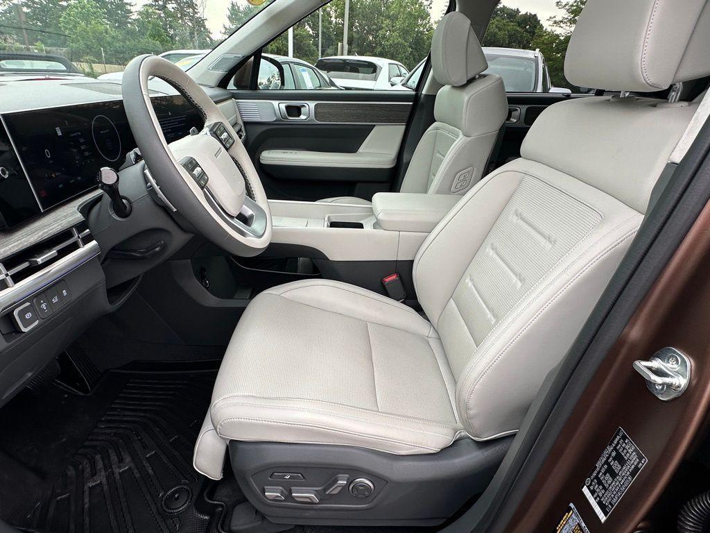 used 2024 Hyundai SANTA FE HEV car, priced at $36,899