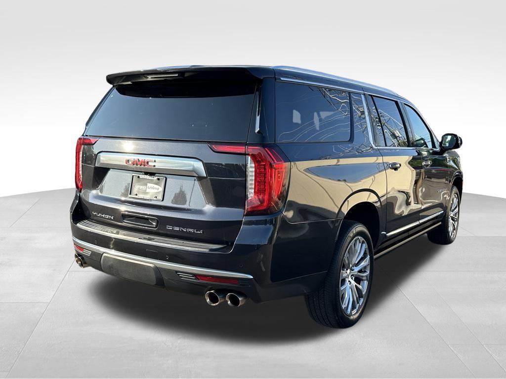 used 2023 GMC Yukon XL car, priced at $57,986
