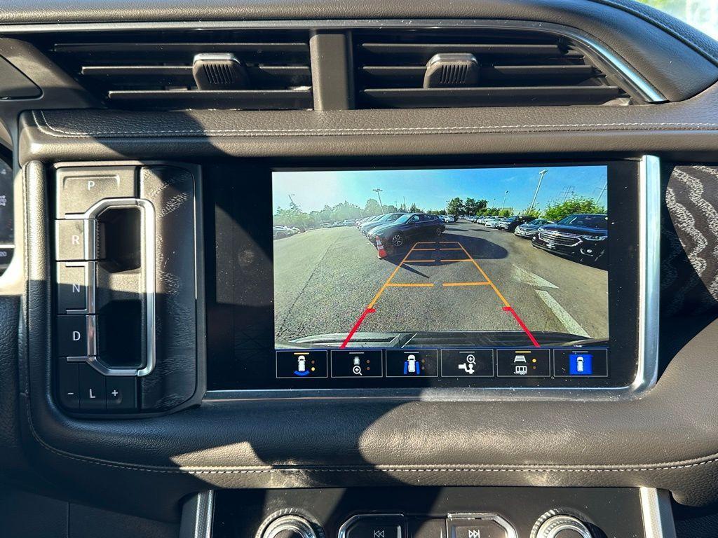 used 2023 GMC Yukon XL car, priced at $57,986