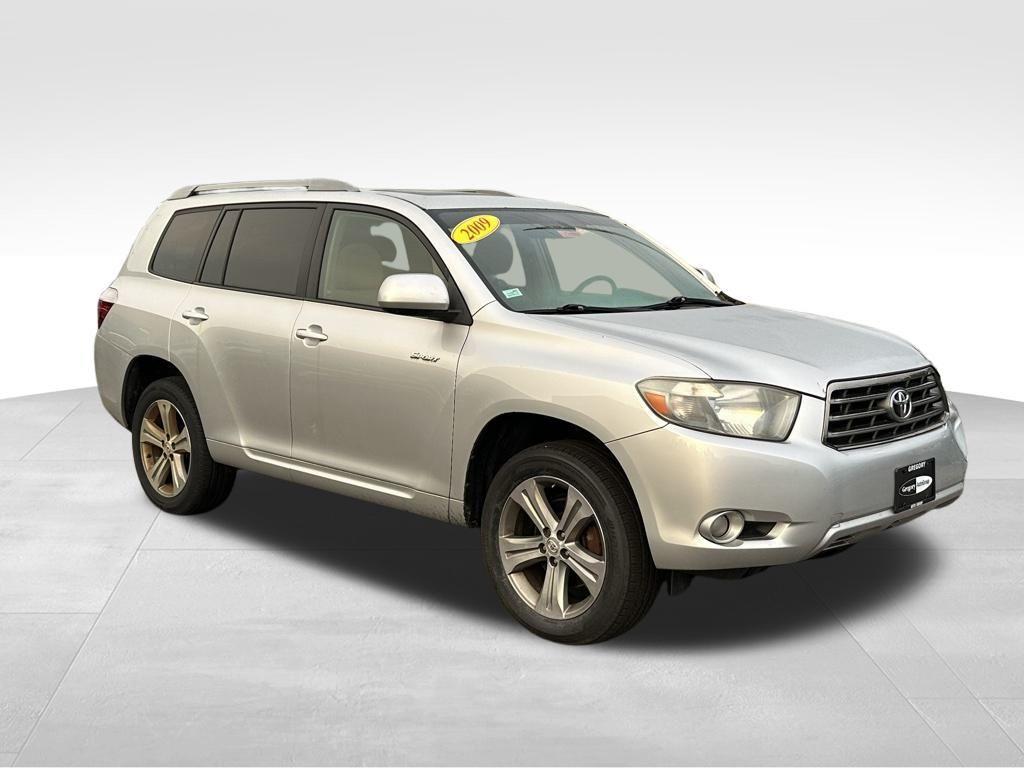 used 2009 Toyota Highlander car, priced at $5,448