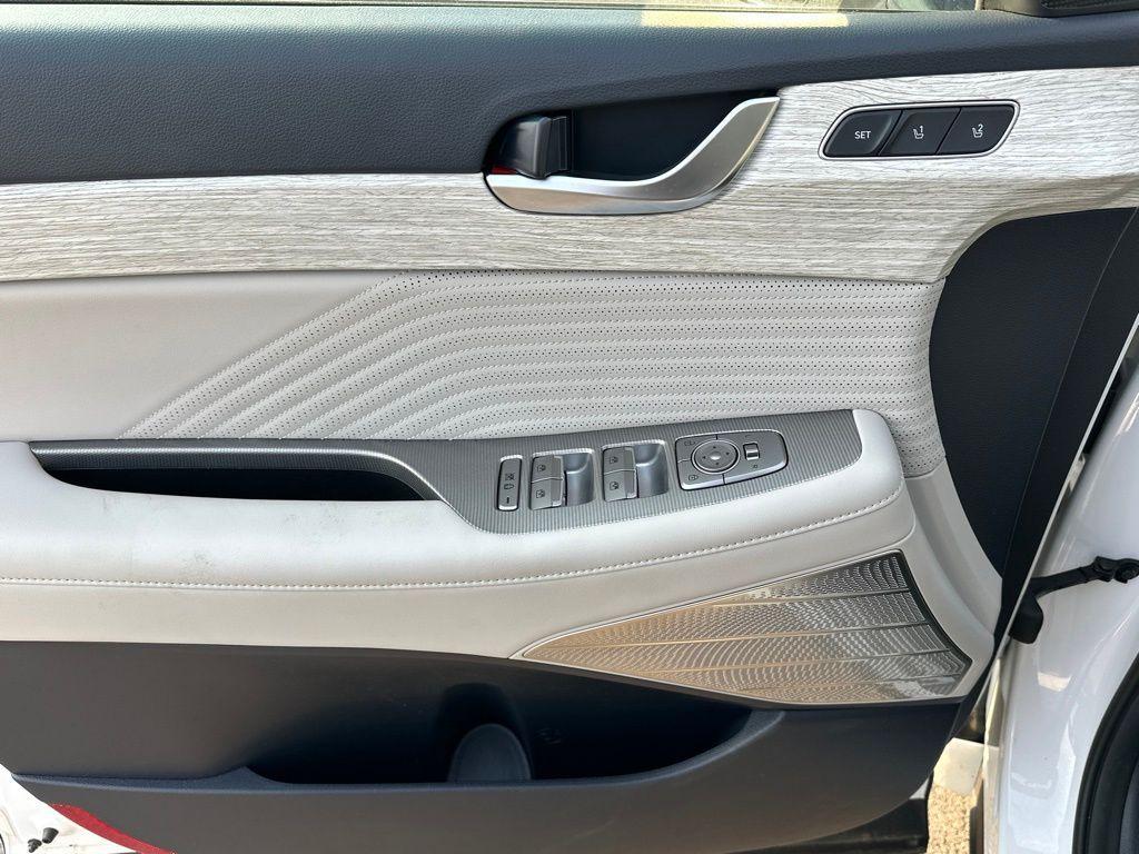 used 2024 Hyundai Palisade car, priced at $38,871