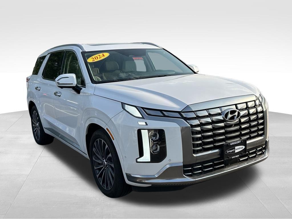 used 2024 Hyundai Palisade car, priced at $38,871