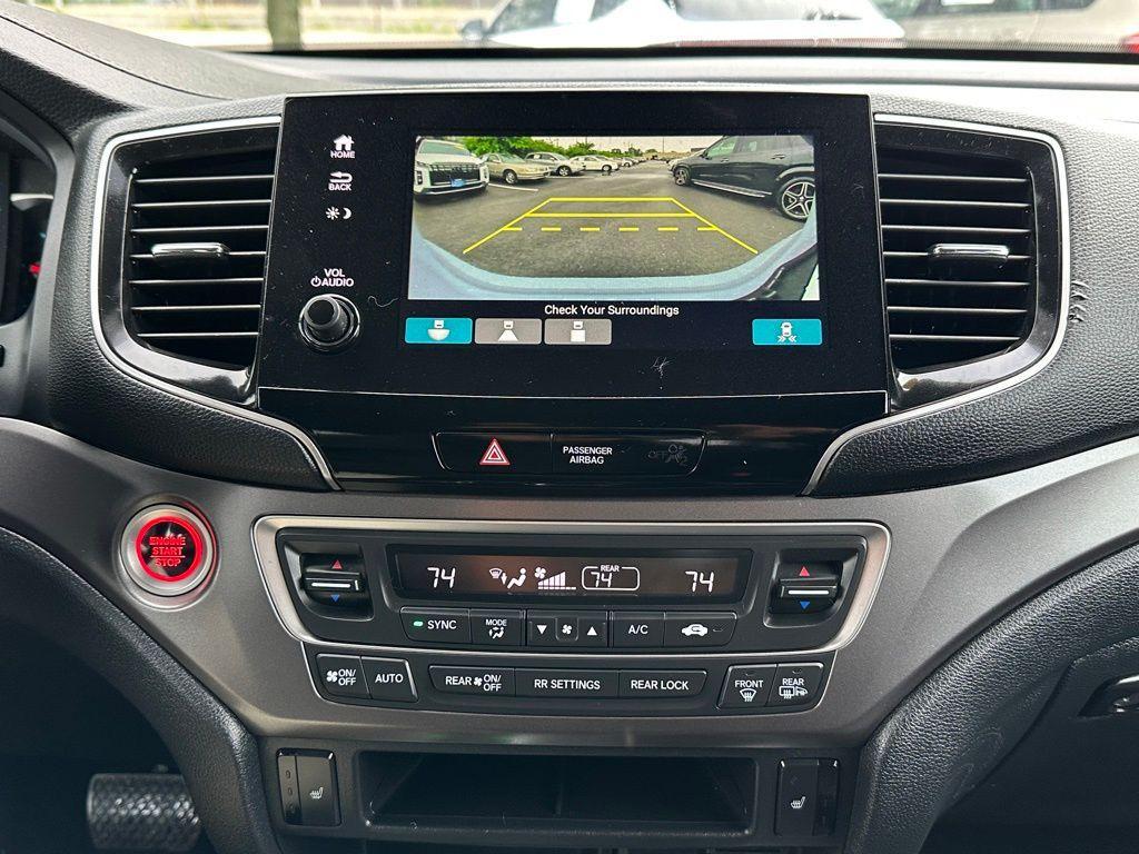 used 2022 Honda Pilot car, priced at $33,454