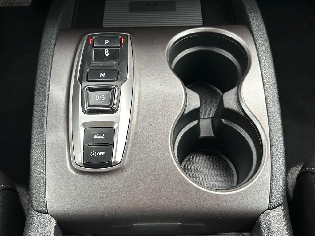 used 2022 Honda Pilot car, priced at $33,454