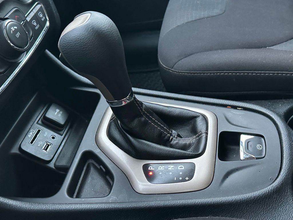 used 2016 Jeep Cherokee car, priced at $12,587