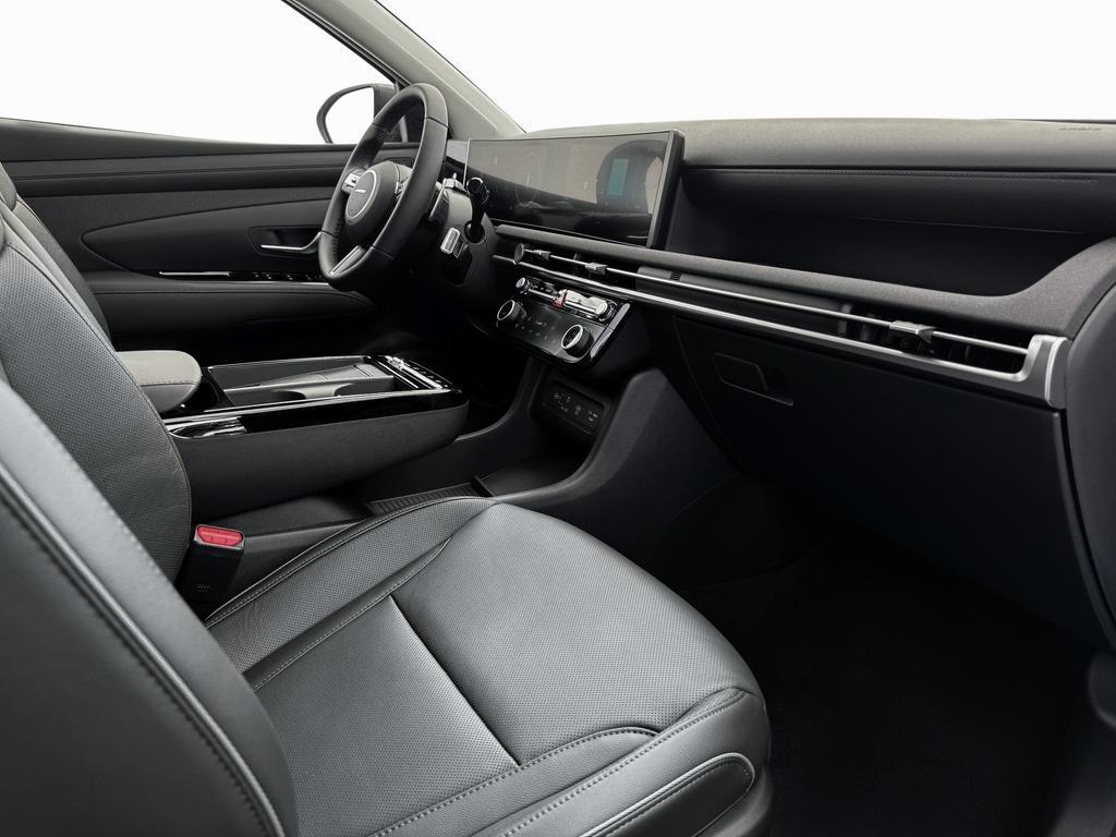 new 2025 Hyundai Tucson car, priced at $38,095