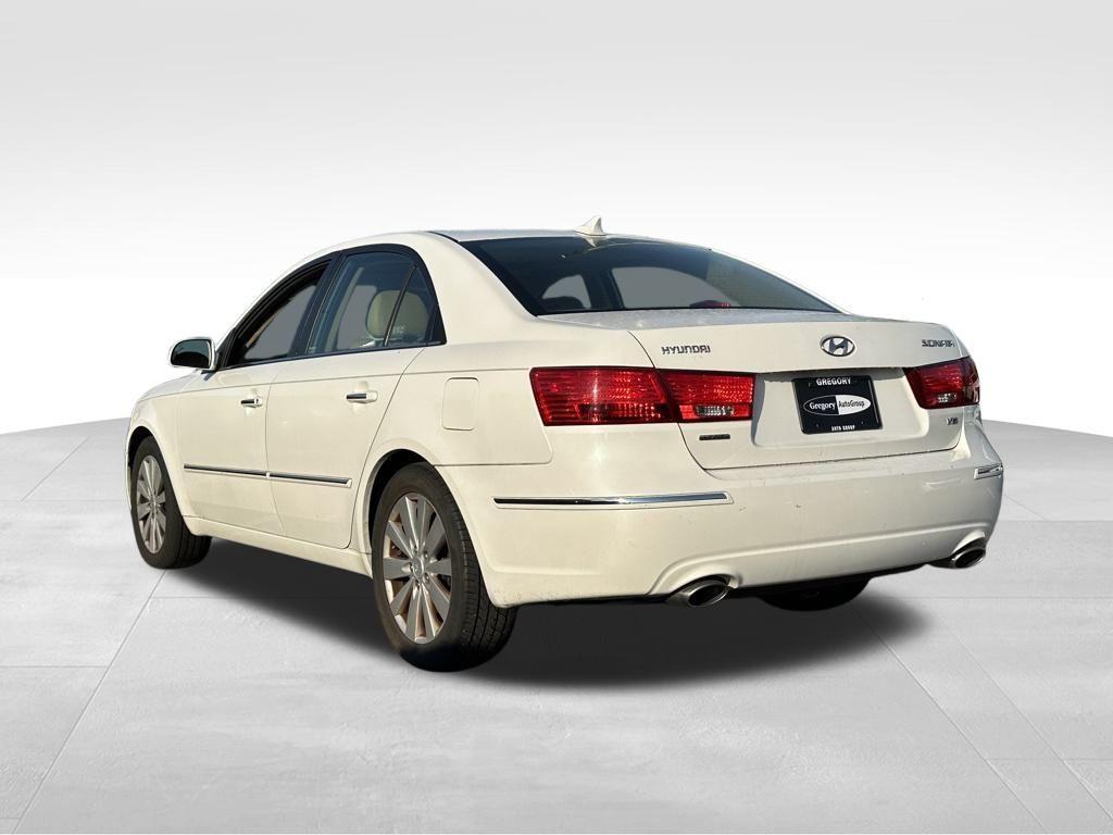 used 2009 Hyundai Sonata car, priced at $6,999