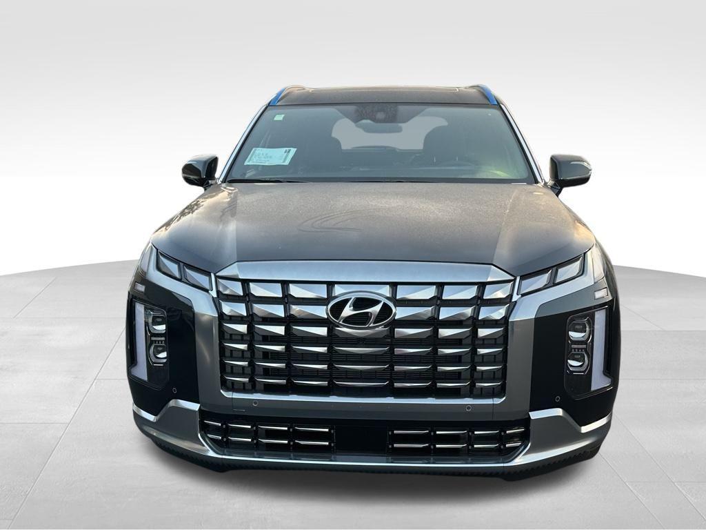 new 2025 Hyundai Palisade car, priced at $53,844