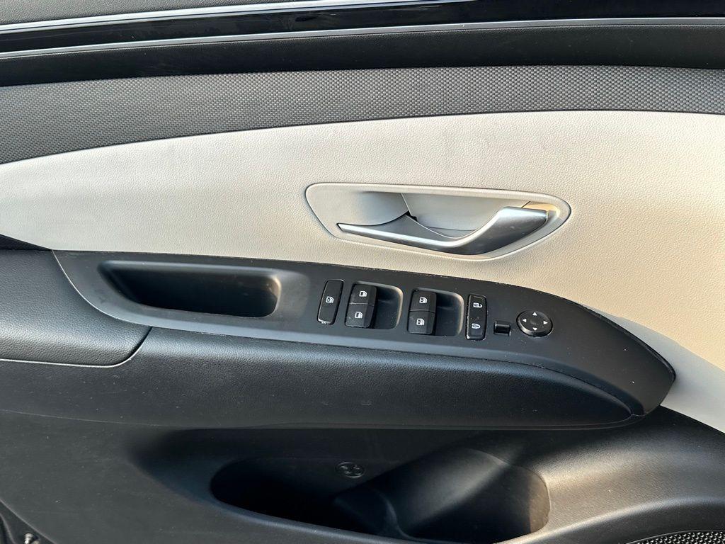 used 2023 Hyundai TUCSON Hybrid car, priced at $24,988