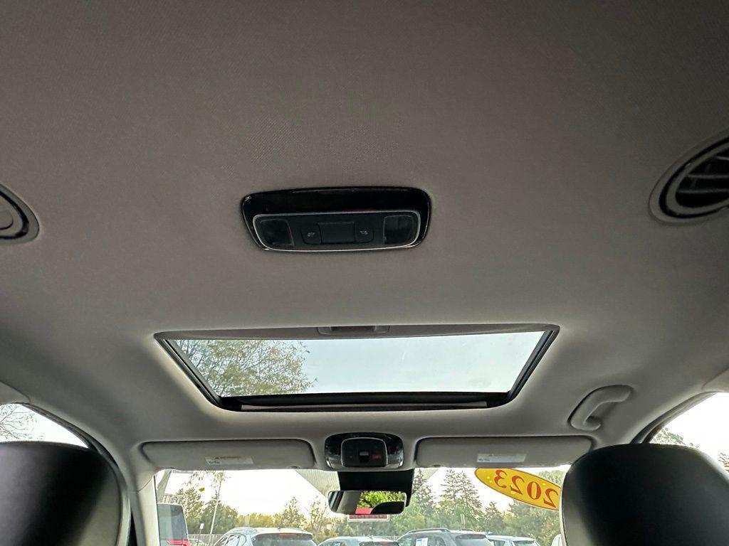 used 2023 Hyundai Palisade car, priced at $32,954