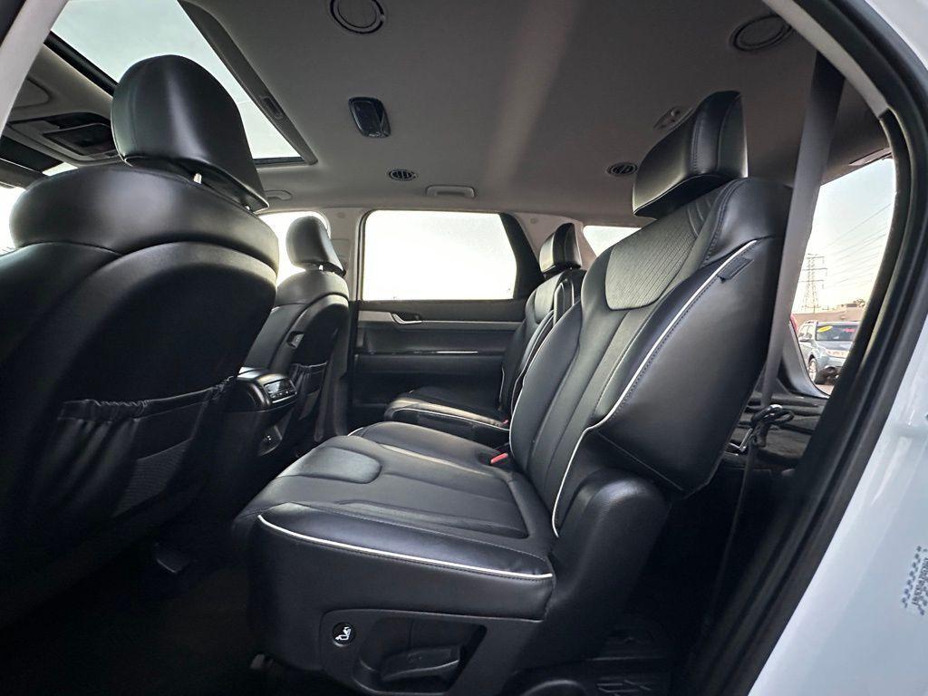 used 2023 Hyundai Palisade car, priced at $32,954