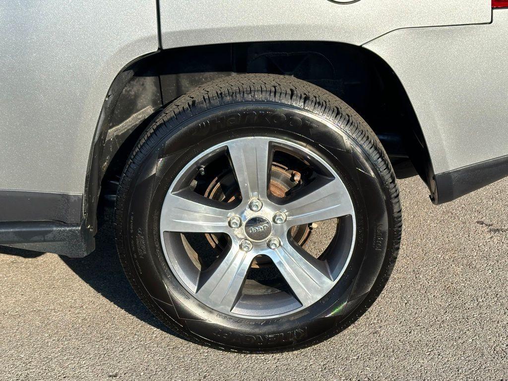 used 2016 Jeep Compass car, priced at $9,961