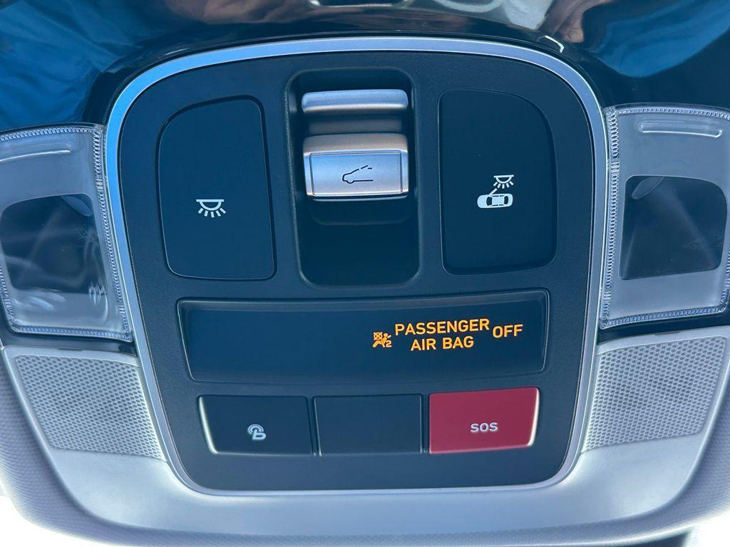 used 2022 Hyundai TUCSON Hybrid car, priced at $31,200