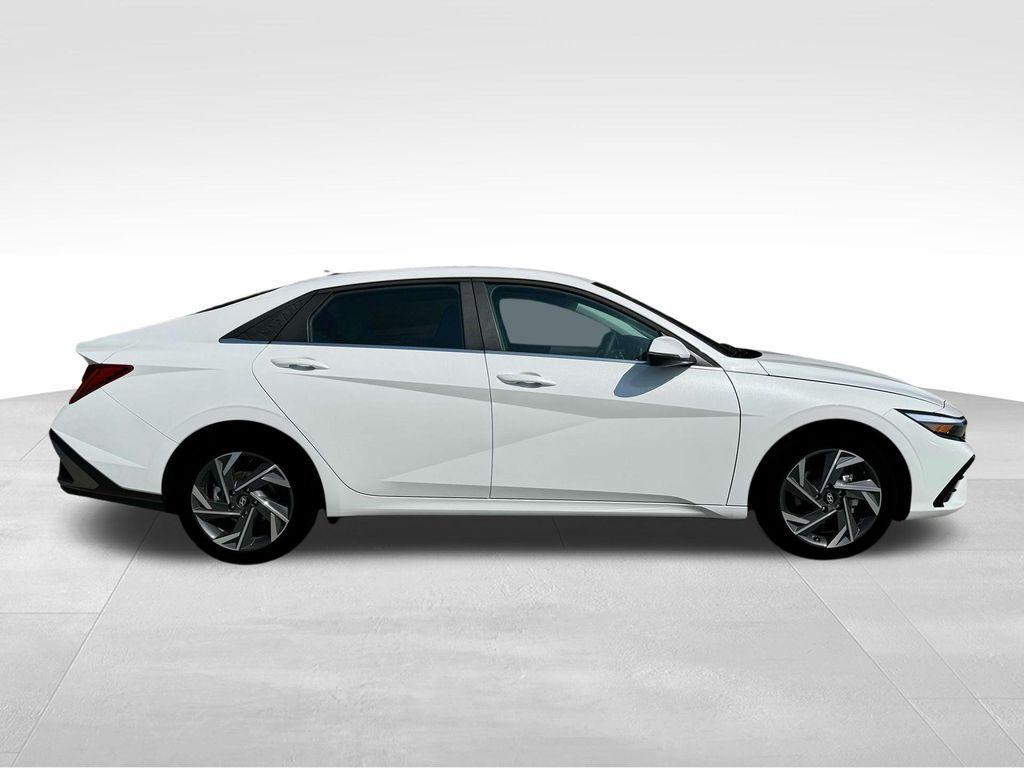 used 2025 Hyundai ELANTRA HEV car, priced at $29,907