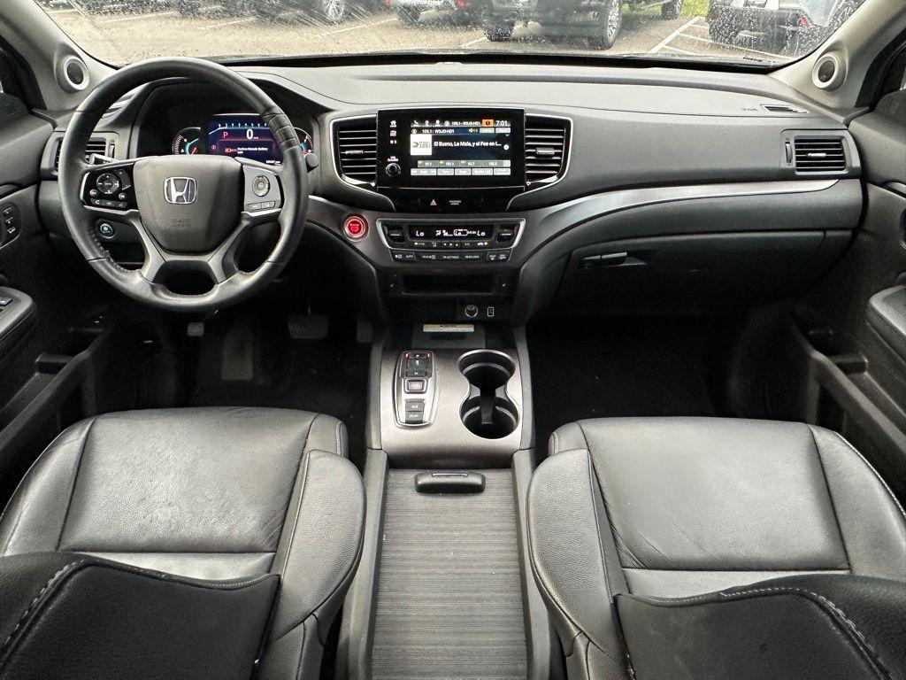 used 2022 Honda Pilot car, priced at $31,880