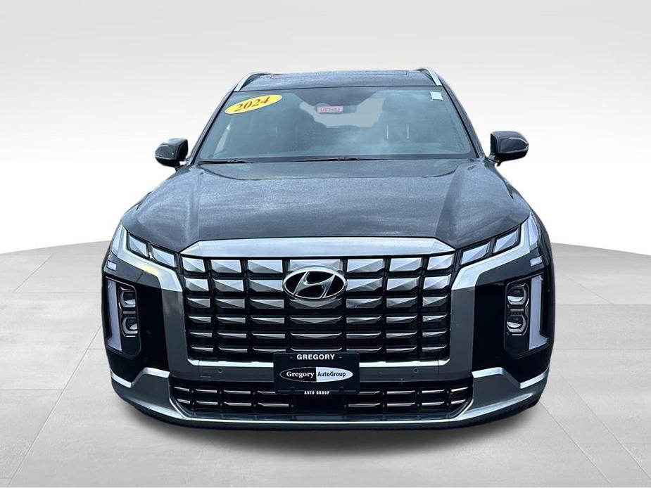 used 2024 Hyundai Palisade car, priced at $45,499