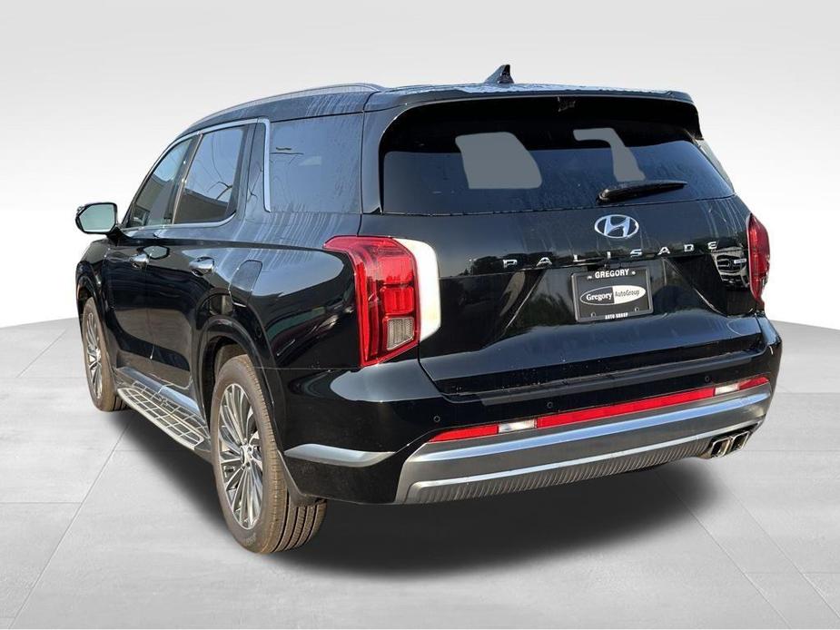 used 2024 Hyundai Palisade car, priced at $42,951