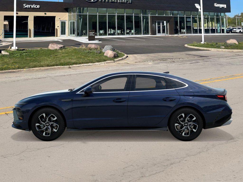 new 2025 Hyundai Sonata car, priced at $28,870