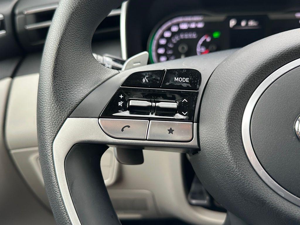 used 2024 Hyundai TUCSON Hybrid car, priced at $26,438