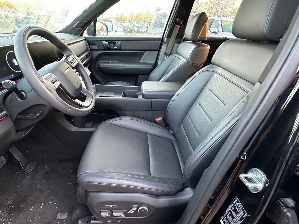 used 2024 Hyundai Santa Fe car, priced at $36,986