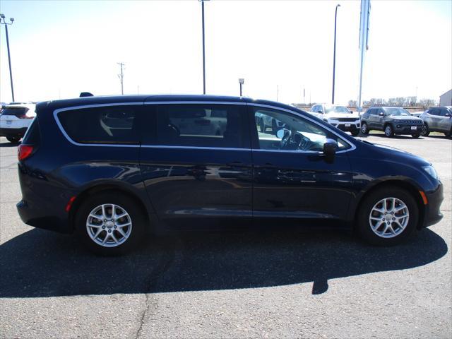 used 2017 Chrysler Pacifica car, priced at $10,999