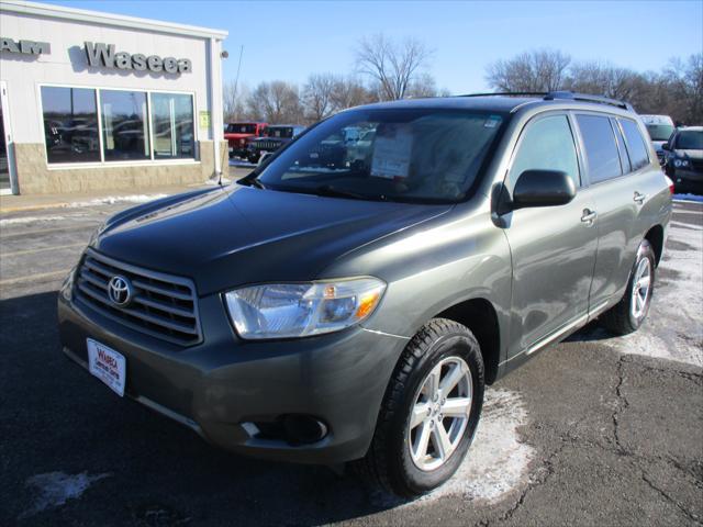 used 2008 Toyota Highlander car, priced at $7,499