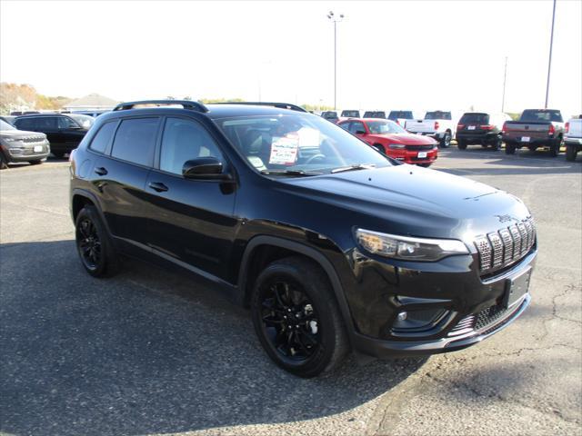 used 2023 Jeep Cherokee car, priced at $24,999