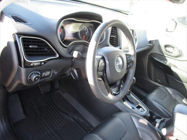 used 2023 Jeep Cherokee car, priced at $24,999