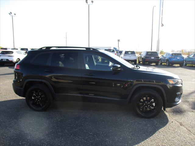 used 2023 Jeep Cherokee car, priced at $24,999