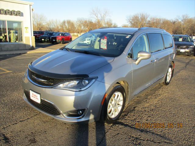 used 2020 Chrysler Pacifica car, priced at $18,499