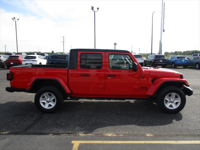 used 2022 Jeep Gladiator car, priced at $33,999