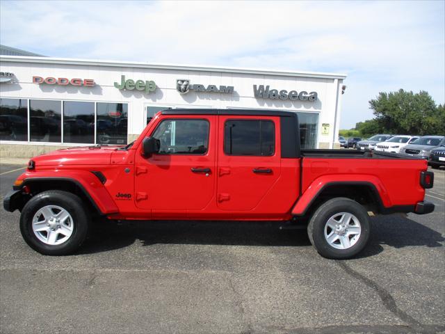 used 2022 Jeep Gladiator car, priced at $33,999