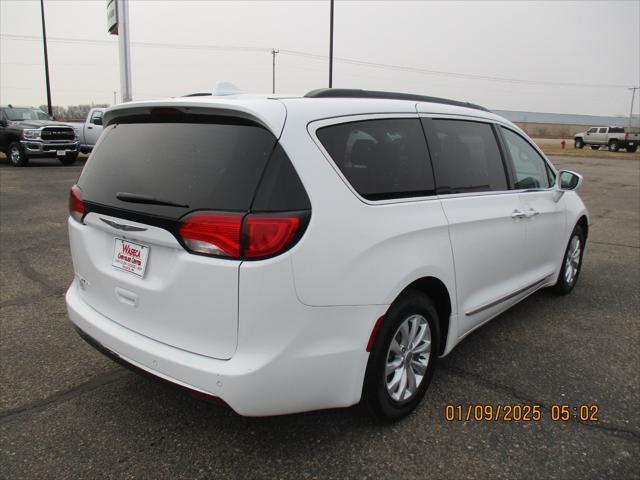 used 2017 Chrysler Pacifica car, priced at $17,999