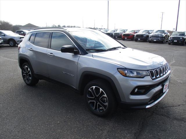 new 2024 Jeep Compass car, priced at $31,999