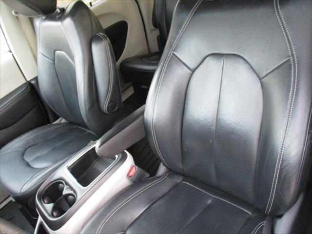 used 2022 Chrysler Pacifica car, priced at $22,999