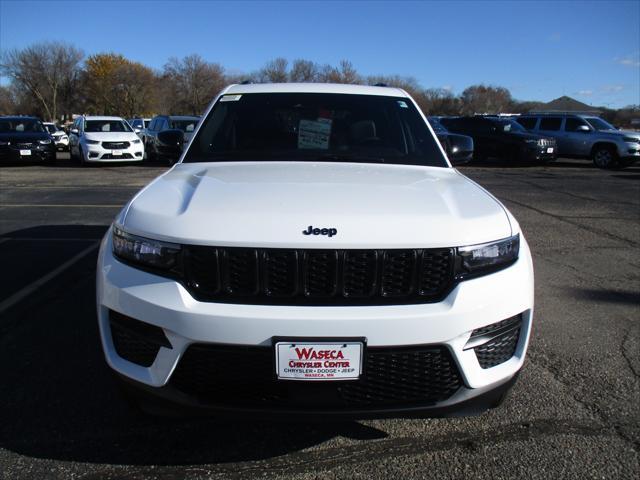 new 2025 Jeep Grand Cherokee car, priced at $41,744