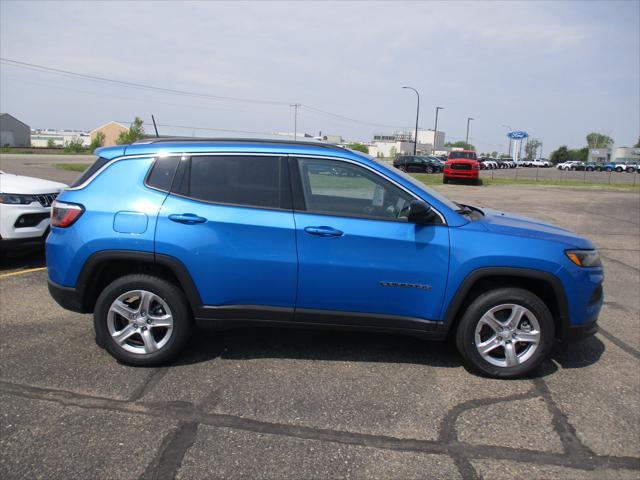 new 2024 Jeep Compass car, priced at $29,999