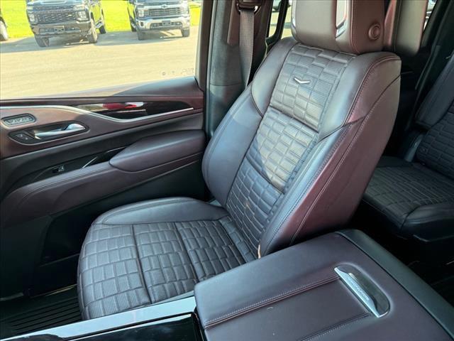 used 2023 Cadillac Escalade ESV car, priced at $99,230