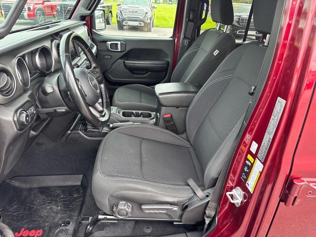 used 2021 Jeep Wrangler Unlimited car, priced at $28,919
