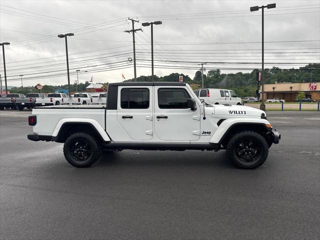 used 2022 Jeep Gladiator car, priced at $32,785
